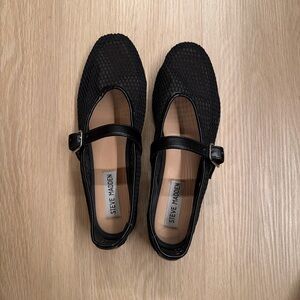 Steve Madden Black Textured Flats